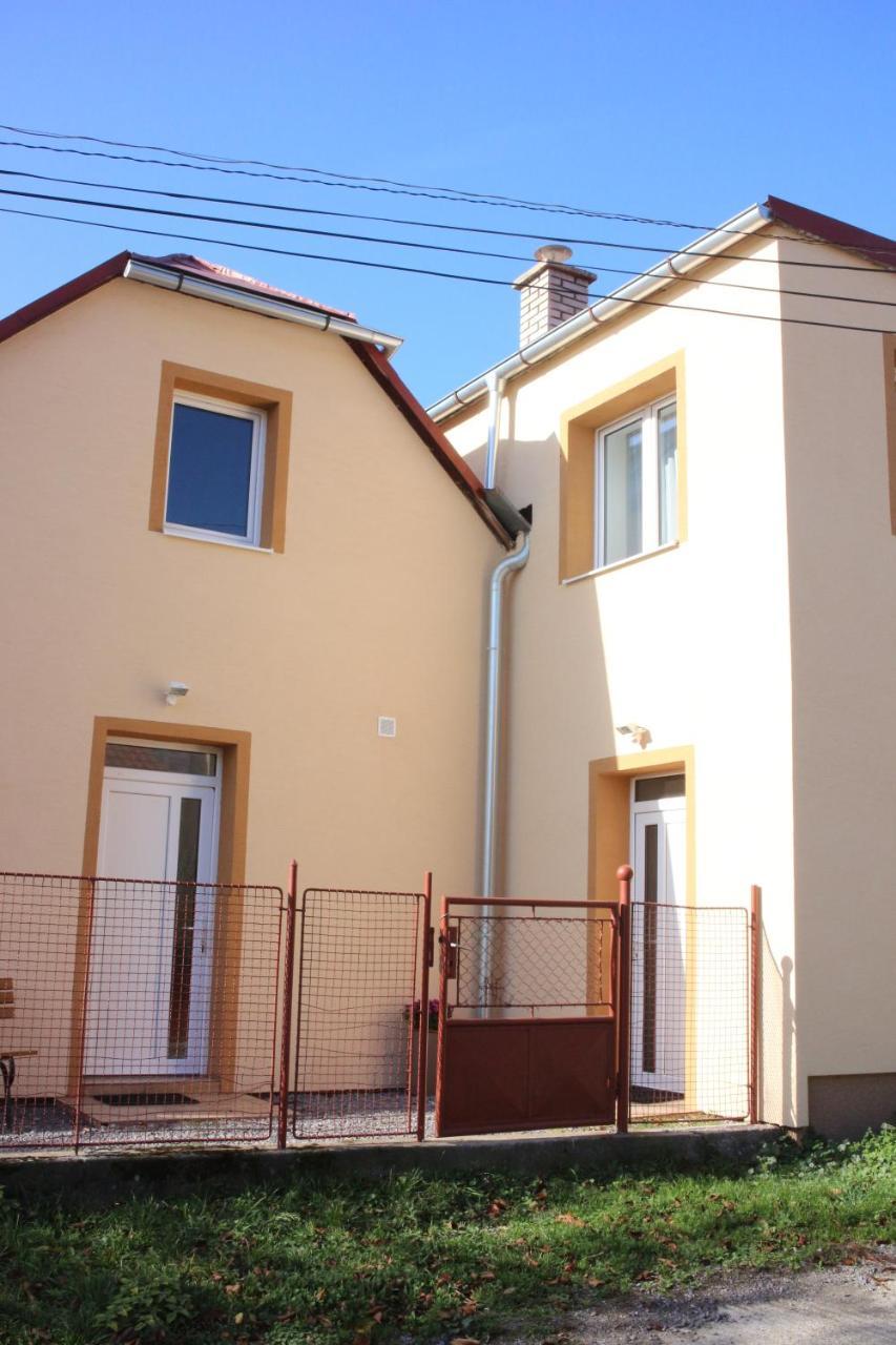 Apartmanovy Dom Maria Банска-Штьявница Экстерьер фото